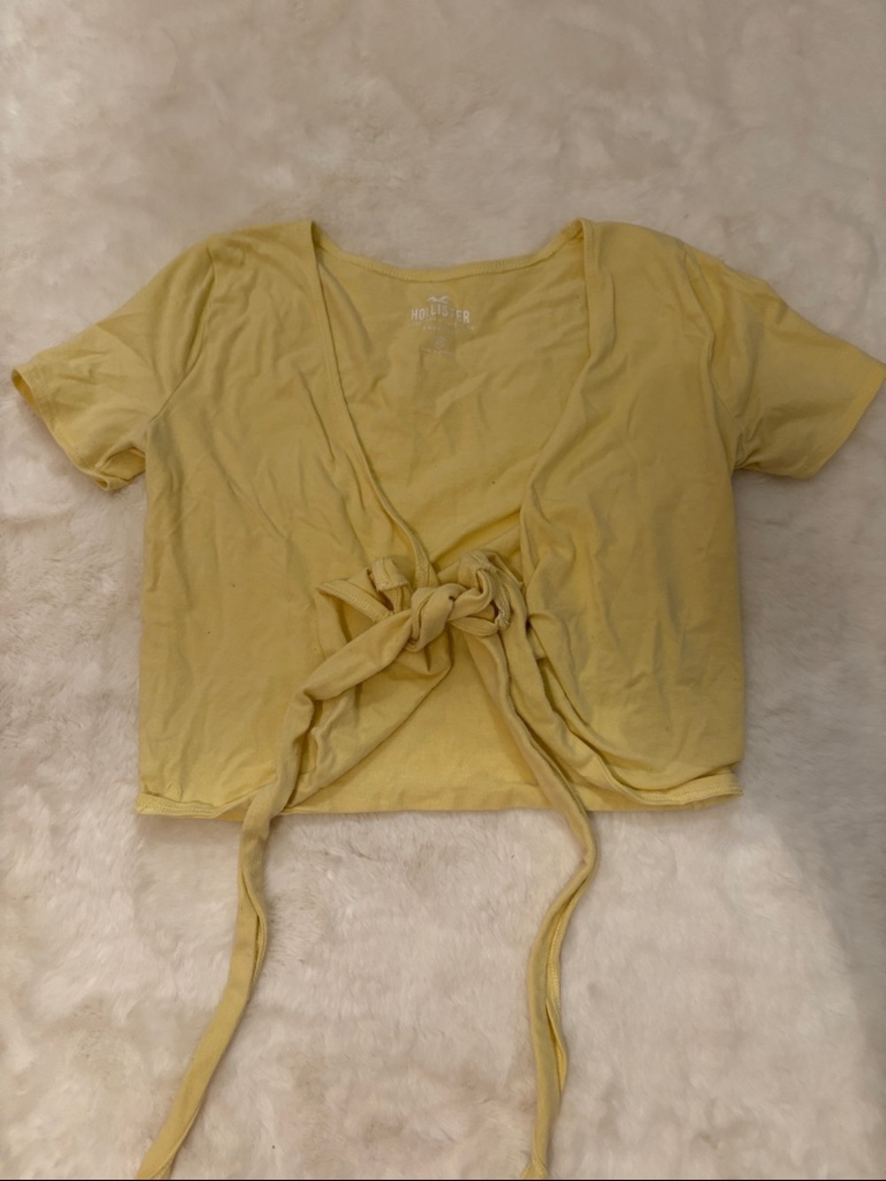 Hollister Pale Yellow Tie-Front Crop Top